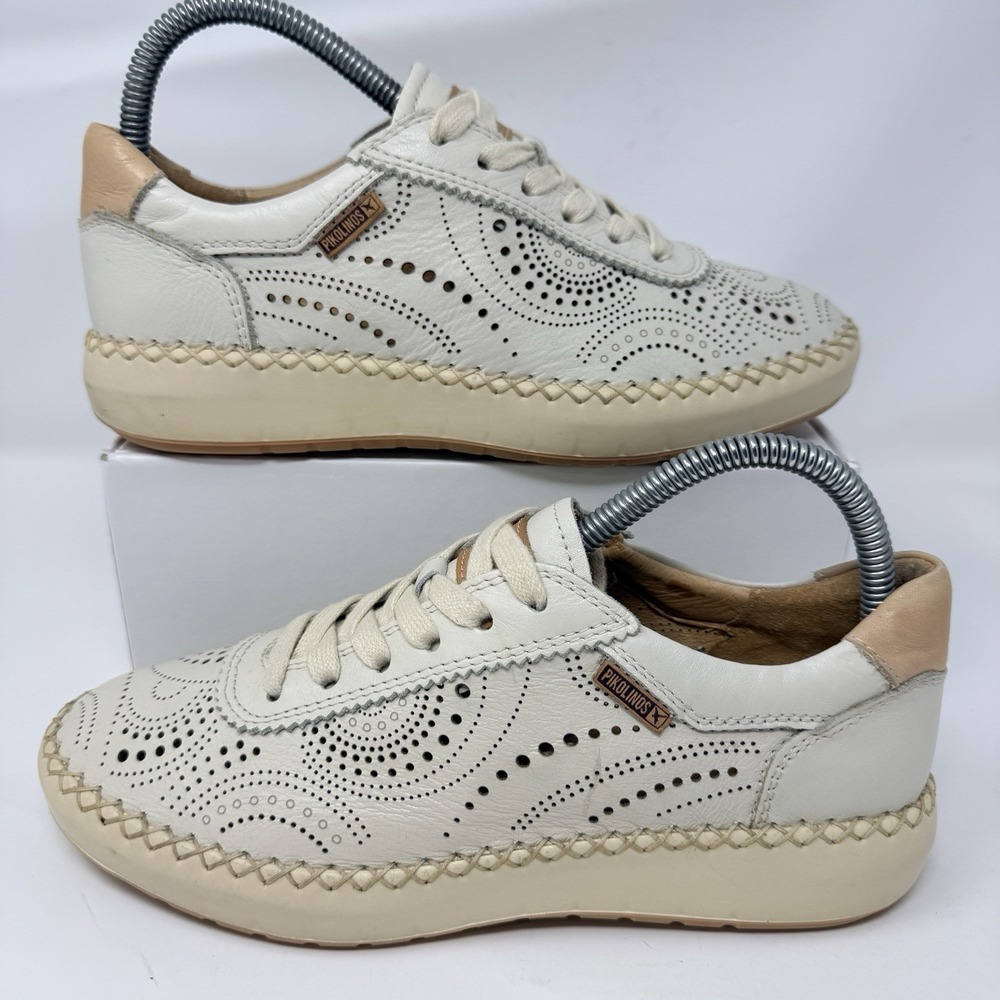 Pikolinos Mesina Women's 6.5-7 EU 37 Leather Perforated Sneakers Nata Cream